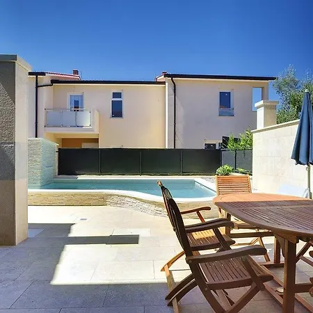 House Baldini * Banjole