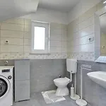 House Baldini بنجول