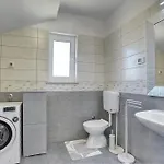 بيت للعطل House Baldini