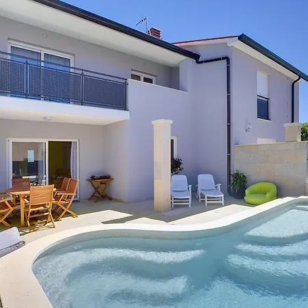 House Baldini Semesterbostad *