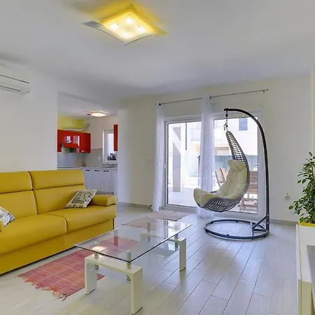 House Baldini Banjole